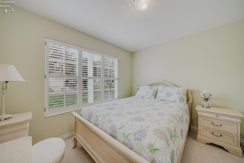 7032 Longwater Dr., Maumee, 43537, 2 Bedroom Bedrooms, ,2 BathroomBathrooms,Residential,For Sale,Longwater Dr.,20264075