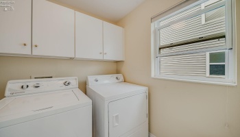 7032 Longwater Dr., Maumee, 43537, 2 Bedroom Bedrooms, ,2 BathroomBathrooms,Residential,For Sale,Longwater Dr.,20264075