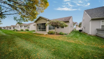 7032 Longwater Dr., Maumee, 43537, 2 Bedroom Bedrooms, ,2 BathroomBathrooms,Residential,For Sale,Longwater Dr.,20264075