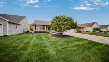 7032 Longwater Dr., Maumee, 43537, 2 Bedroom Bedrooms, ,2 BathroomBathrooms,Residential,For Sale,Longwater Dr.,20264075