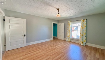 230 Euclid Avenue, Bellevue, 44811, 3 Bedroom Bedrooms, ,2 BathroomBathrooms,Residential,For Sale,Euclid,20263980