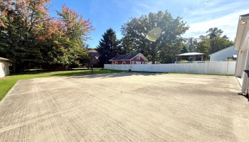 230 Euclid Avenue, Bellevue, 44811, 3 Bedroom Bedrooms, ,2 BathroomBathrooms,Residential,For Sale,Euclid,20263980