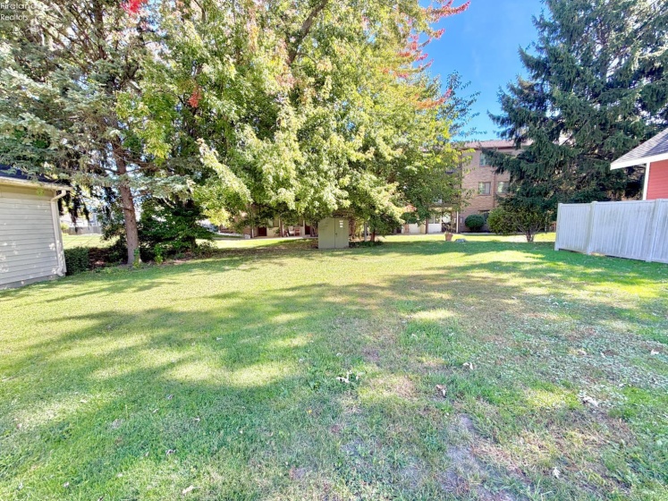 230 Euclid Avenue, Bellevue, 44811, 3 Bedroom Bedrooms, ,2 BathroomBathrooms,Residential,For Sale,Euclid,20263980