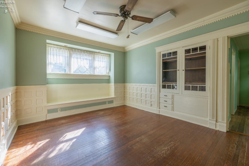 37 Townsend Street, Greenwich, 44837, 5 Bedroom Bedrooms, ,2 BathroomBathrooms,Residential,For Sale,Townsend,20264260