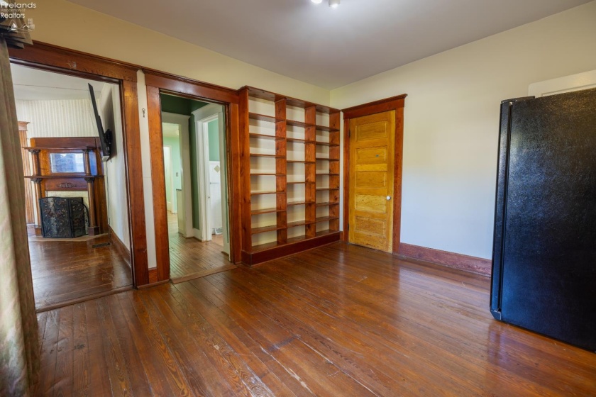 37 Townsend Street, Greenwich, 44837, 5 Bedroom Bedrooms, ,2 BathroomBathrooms,Residential,For Sale,Townsend,20264260