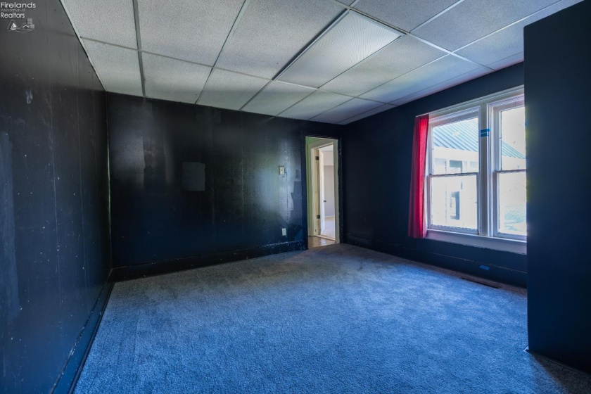 37 Townsend Street, Greenwich, 44837, 5 Bedroom Bedrooms, ,2 BathroomBathrooms,Residential,For Sale,Townsend,20264260
