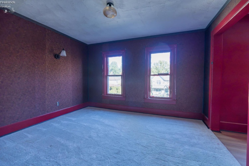 37 Townsend Street, Greenwich, 44837, 5 Bedroom Bedrooms, ,2 BathroomBathrooms,Residential,For Sale,Townsend,20264260