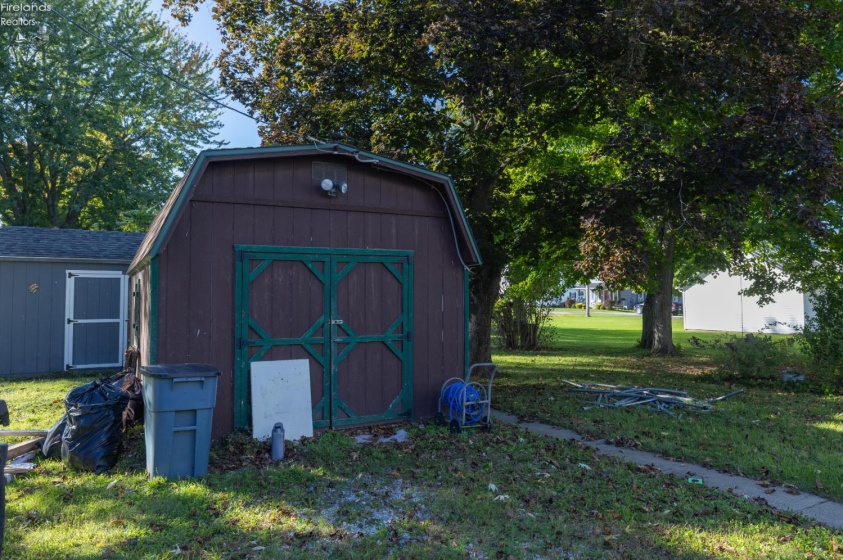 37 Townsend Street, Greenwich, 44837, 5 Bedroom Bedrooms, ,2 BathroomBathrooms,Residential,For Sale,Townsend,20264260