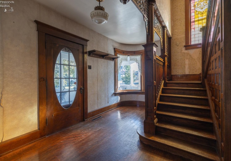 37 Townsend Street, Greenwich, 44837, 5 Bedroom Bedrooms, ,2 BathroomBathrooms,Residential,For Sale,Townsend,20264260