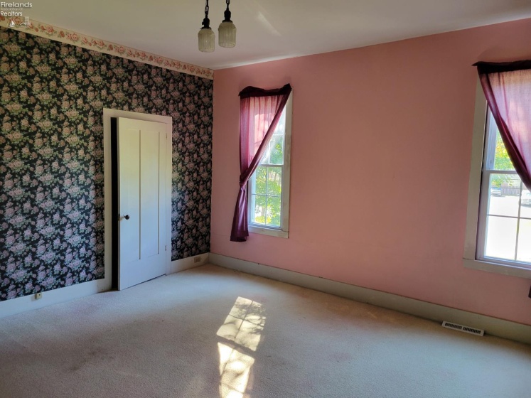 1417 State Route 113, Milan, 44846, 5 Bedroom Bedrooms, ,3 BathroomBathrooms,Residential,For Sale,State Route 113,20264272