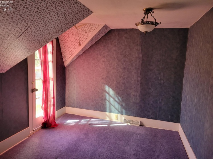 1417 State Route 113, Milan, 44846, 5 Bedroom Bedrooms, ,3 BathroomBathrooms,Residential,For Sale,State Route 113,20264272