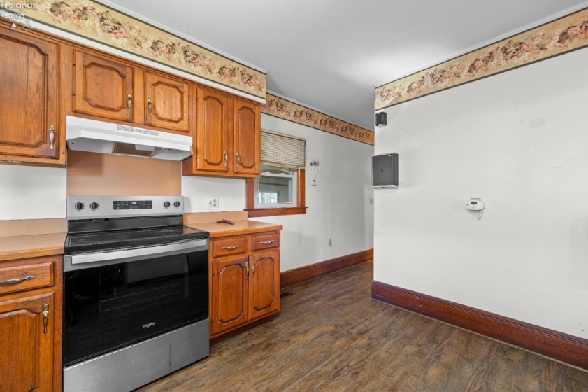618 Second Street, Port Clinton, 43452, 4 Bedroom Bedrooms, ,2 BathroomBathrooms,Residential,For Sale,Second,20264202