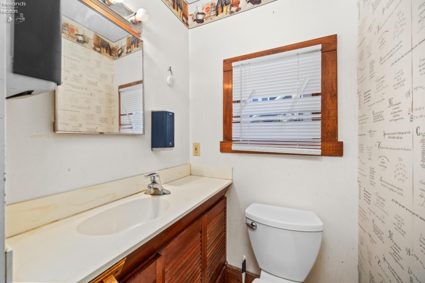 618 Second Street, Port Clinton, 43452, 4 Bedroom Bedrooms, ,2 BathroomBathrooms,Residential,For Sale,Second,20264202