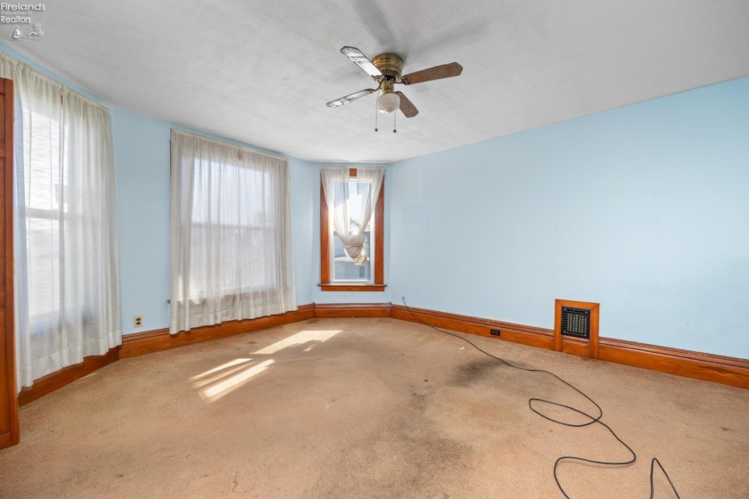 618 Second Street, Port Clinton, 43452, 4 Bedroom Bedrooms, ,2 BathroomBathrooms,Residential,For Sale,Second,20264202