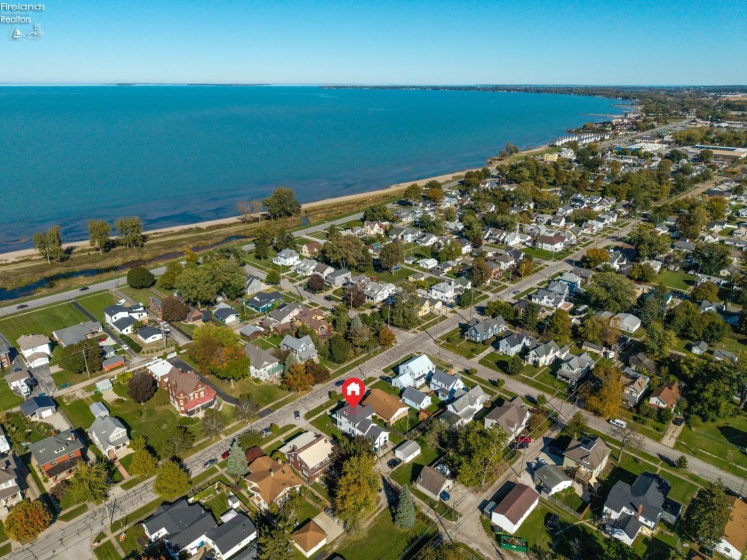618 Second Street, Port Clinton, 43452, 4 Bedroom Bedrooms, ,2 BathroomBathrooms,Residential,For Sale,Second,20264202