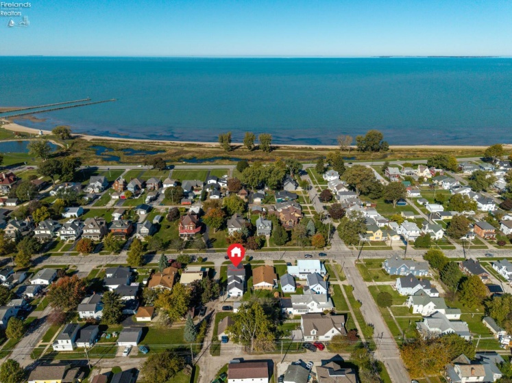 618 Second Street, Port Clinton, 43452, 4 Bedroom Bedrooms, ,2 BathroomBathrooms,Residential,For Sale,Second,20264202