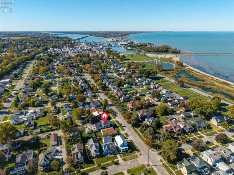 618 Second Street, Port Clinton, 43452, 4 Bedroom Bedrooms, ,2 BathroomBathrooms,Residential,For Sale,Second,20264202