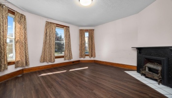 322 Decatur Street, Sandusky, 44870, 5 Bedroom Bedrooms, ,2 BathroomBathrooms,Residential,For Sale,Decatur,20264199