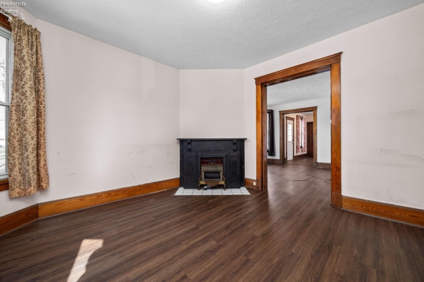 322 Decatur Street, Sandusky, 44870, 5 Bedroom Bedrooms, ,2 BathroomBathrooms,Residential,For Sale,Decatur,20264199