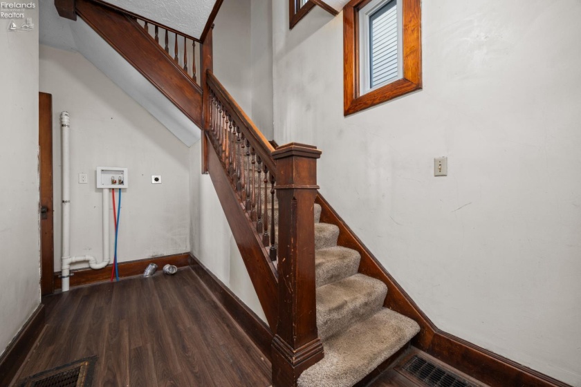 322 Decatur Street, Sandusky, 44870, 5 Bedroom Bedrooms, ,2 BathroomBathrooms,Residential,For Sale,Decatur,20264199