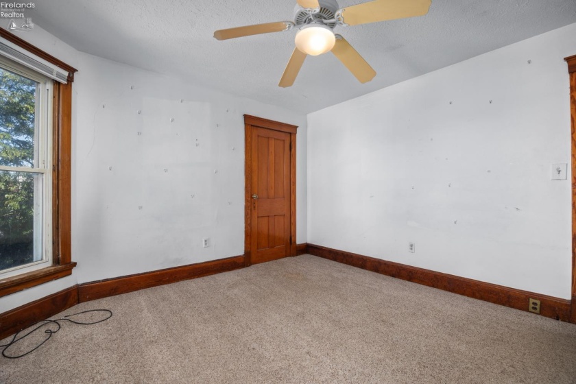 322 Decatur Street, Sandusky, 44870, 5 Bedroom Bedrooms, ,2 BathroomBathrooms,Residential,For Sale,Decatur,20264199