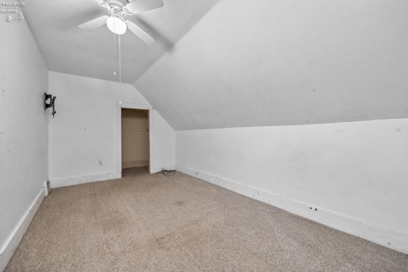 322 Decatur Street, Sandusky, 44870, 5 Bedroom Bedrooms, ,2 BathroomBathrooms,Residential,For Sale,Decatur,20264199