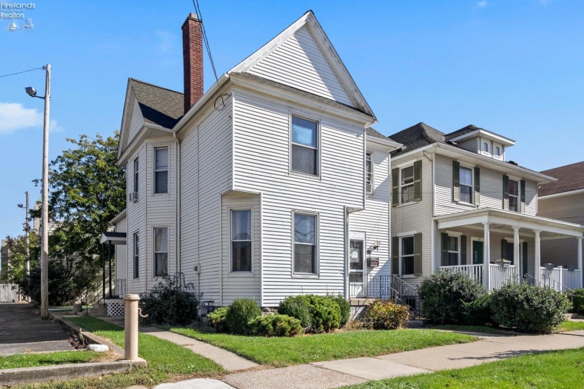 322 Decatur Street, Sandusky, 44870, 5 Bedroom Bedrooms, ,2 BathroomBathrooms,Residential,For Sale,Decatur,20264199