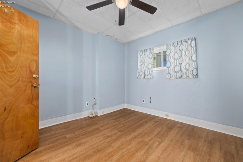 906 Decatur Street, Sandusky, 44870, 6 Bedroom Bedrooms, ,2 BathroomBathrooms,Residential,For Sale,Decatur,20264200