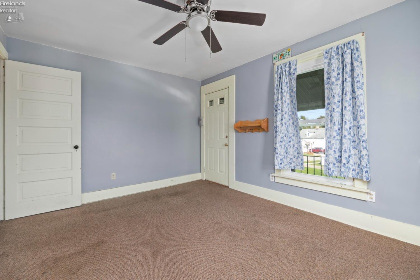 906 Decatur Street, Sandusky, 44870, 6 Bedroom Bedrooms, ,2 BathroomBathrooms,Residential,For Sale,Decatur,20264200