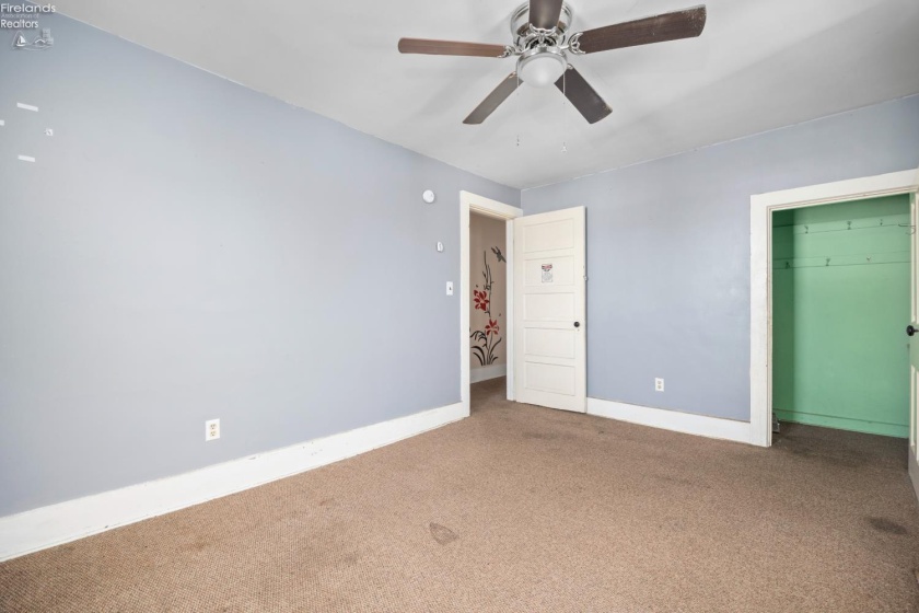 906 Decatur Street, Sandusky, 44870, 6 Bedroom Bedrooms, ,2 BathroomBathrooms,Residential,For Sale,Decatur,20264200
