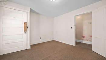 906 Decatur Street, Sandusky, 44870, 6 Bedroom Bedrooms, ,2 BathroomBathrooms,Residential,For Sale,Decatur,20264200