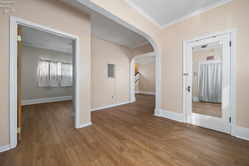906 Decatur Street, Sandusky, 44870, 6 Bedroom Bedrooms, ,2 BathroomBathrooms,Residential,For Sale,Decatur,20264200