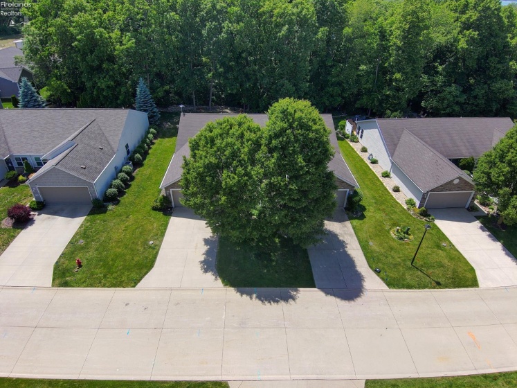 342 Lighthouse Oval Drive, Marblehead, 43452, 2 Bedroom Bedrooms, ,2 BathroomBathrooms,Residential,For Sale,Lighthouse Oval,20264057