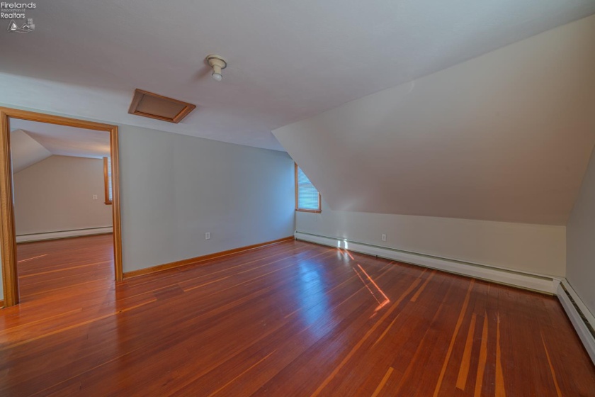 121 Broad Street, Oak Harbor, 43449, 3 Bedroom Bedrooms, ,1 BathroomBathrooms,Residential,For Sale,Broad,20264293