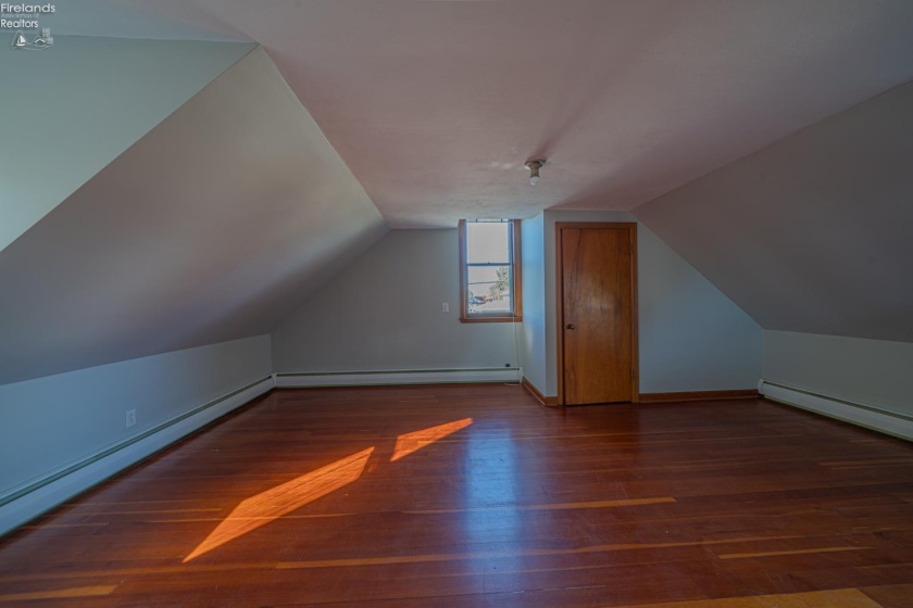 121 Broad Street, Oak Harbor, 43449, 3 Bedroom Bedrooms, ,1 BathroomBathrooms,Residential,For Sale,Broad,20264293