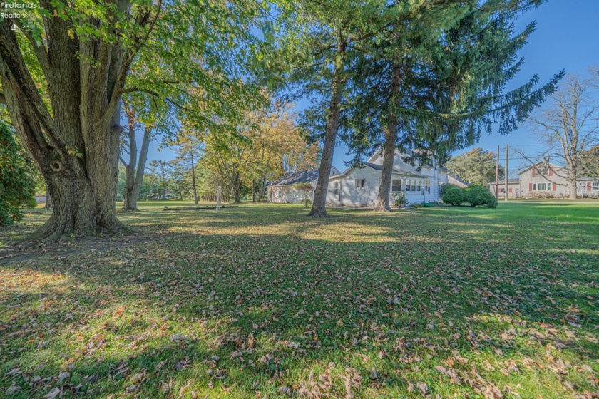 121 Broad Street, Oak Harbor, 43449, 3 Bedroom Bedrooms, ,1 BathroomBathrooms,Residential,For Sale,Broad,20264293