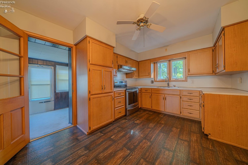121 Broad Street, Oak Harbor, 43449, 3 Bedroom Bedrooms, ,1 BathroomBathrooms,Residential,For Sale,Broad,20264293