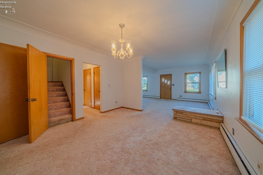 121 Broad Street, Oak Harbor, 43449, 3 Bedroom Bedrooms, ,1 BathroomBathrooms,Residential,For Sale,Broad,20264293