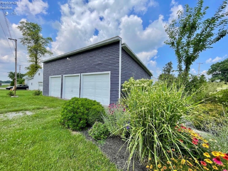13280 Township Road 178, Bellevue, 44811, 3 Bedroom Bedrooms, ,2 BathroomBathrooms,Residential,For Sale,Township Road 178,20264289