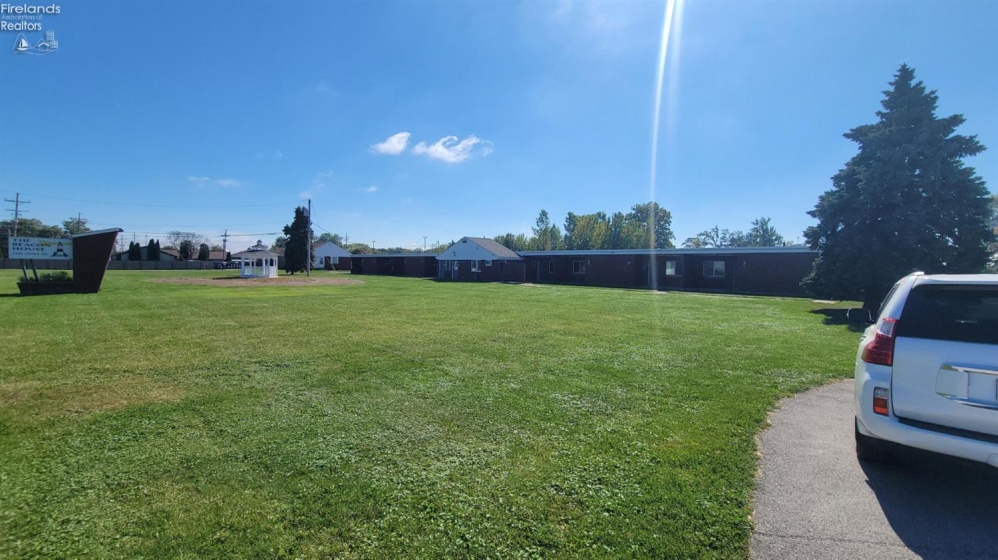 3240 Venice Road, Sandusky, 44870, ,Multiple Units,For Sale,Venice,20264317