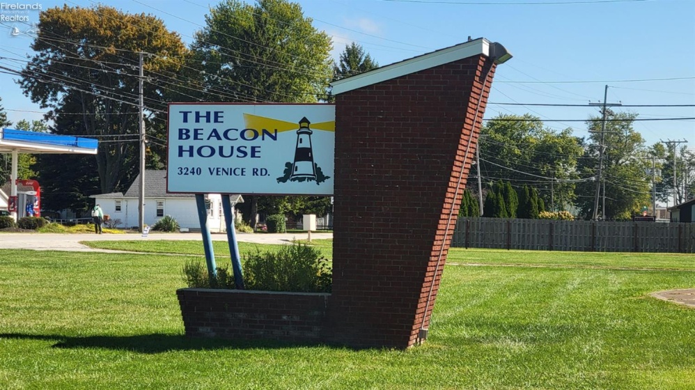 3240 Venice Road, Sandusky, 44870, ,Multiple Units,For Sale,Venice,20264317