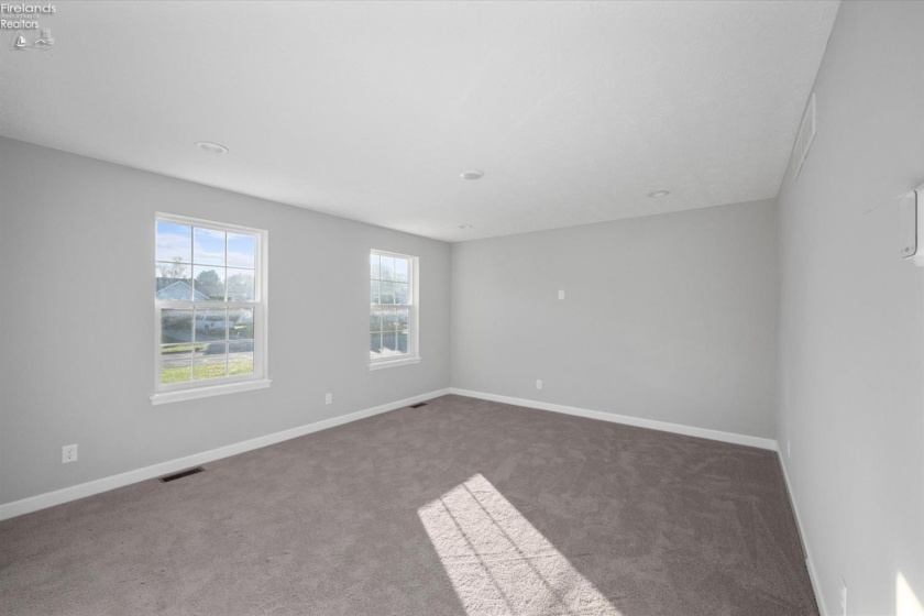 2707 Highland Drive, Sandusky, 44870, 3 Bedroom Bedrooms, ,2 BathroomBathrooms,Residential,For Sale,Highland,20264313