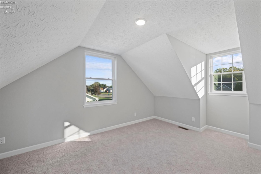 2707 Highland Drive, Sandusky, 44870, 3 Bedroom Bedrooms, ,2 BathroomBathrooms,Residential,For Sale,Highland,20264313