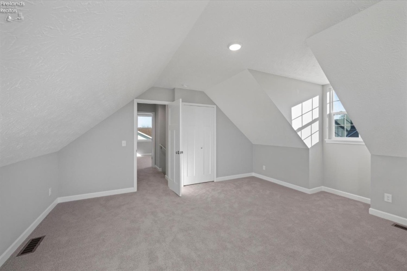 2707 Highland Drive, Sandusky, 44870, 3 Bedroom Bedrooms, ,2 BathroomBathrooms,Residential,For Sale,Highland,20264313