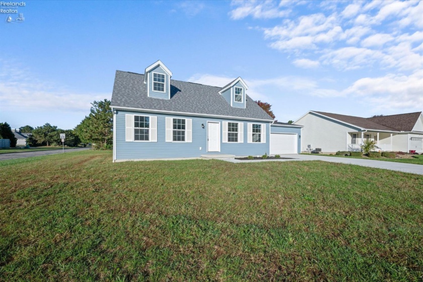 2707 Highland Drive, Sandusky, 44870, 3 Bedroom Bedrooms, ,2 BathroomBathrooms,Residential,For Sale,Highland,20264313