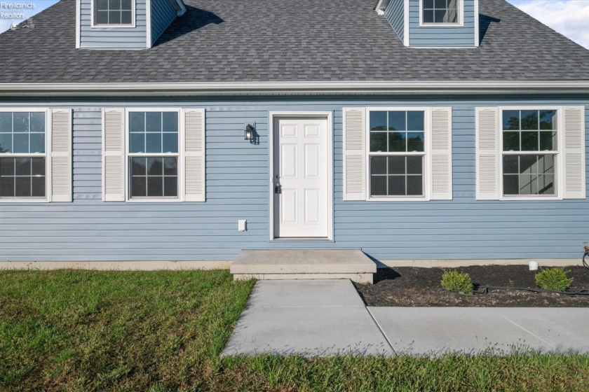 2707 Highland Drive, Sandusky, 44870, 3 Bedroom Bedrooms, ,2 BathroomBathrooms,Residential,For Sale,Highland,20264313