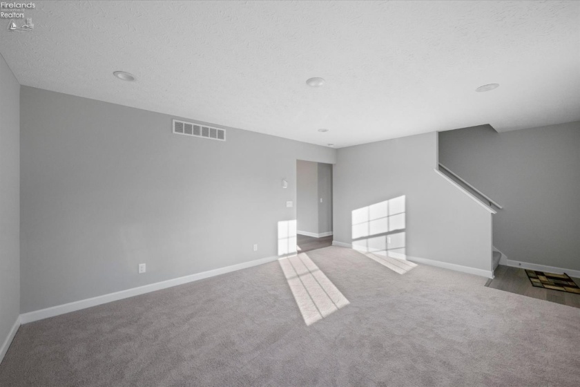 2707 Highland Drive, Sandusky, 44870, 3 Bedroom Bedrooms, ,2 BathroomBathrooms,Residential,For Sale,Highland,20264313