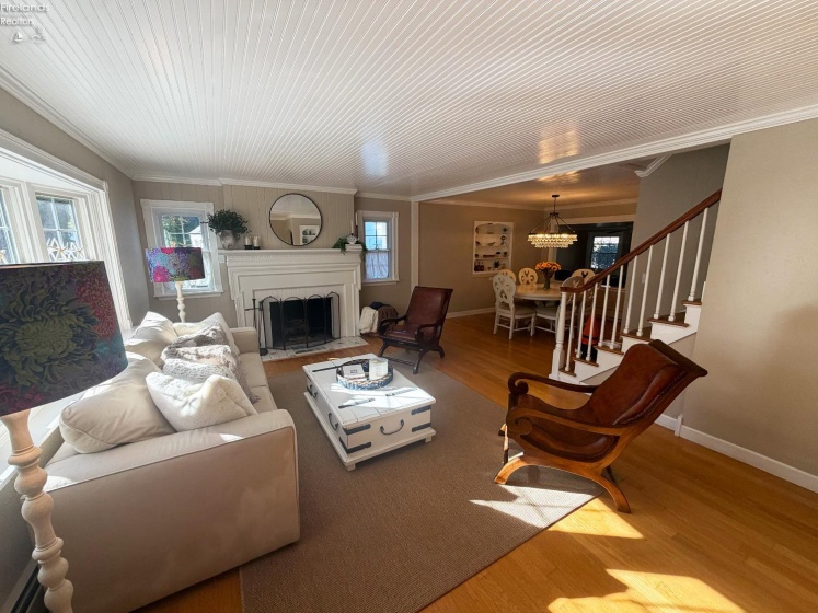 817 Seneca Avenue, Huron, 44839, 5 Bedroom Bedrooms, ,3 BathroomBathrooms,Residential,For Sale,Seneca,20264318