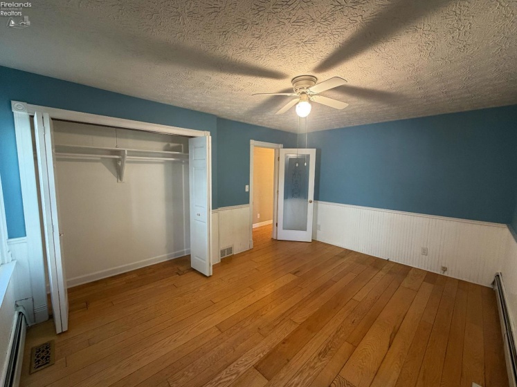817 Seneca Avenue, Huron, 44839, 5 Bedroom Bedrooms, ,3 BathroomBathrooms,Residential,For Sale,Seneca,20264318