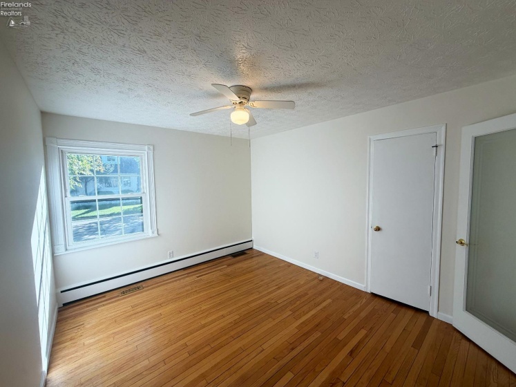817 Seneca Avenue, Huron, 44839, 5 Bedroom Bedrooms, ,3 BathroomBathrooms,Residential,For Sale,Seneca,20264318